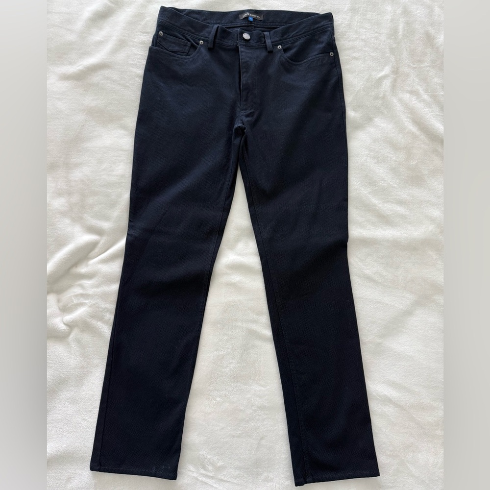 Vince Camuto Men's Dark Navy Corduroy pants. Brand new w/o tags. Never worn.